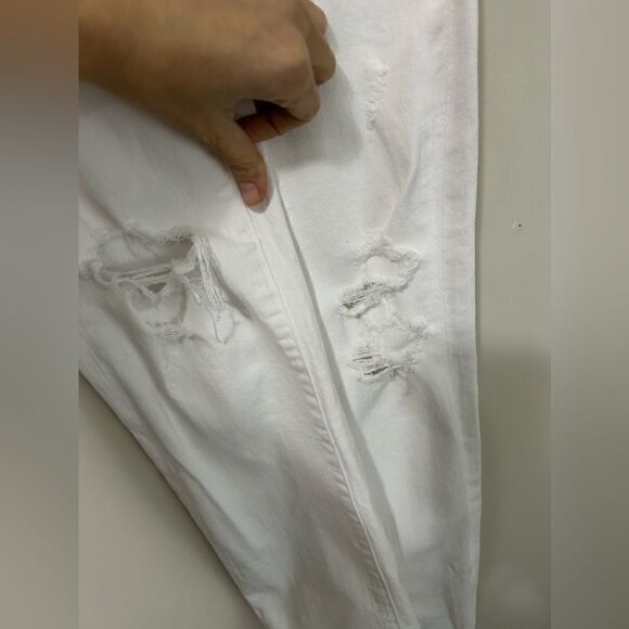 Citizens Of Humanity Rocket High Rise Crop Skinny in Distressed Milos - Picture 6 of 11